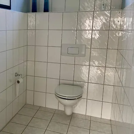 5091 - 4 Schlafzimmer *